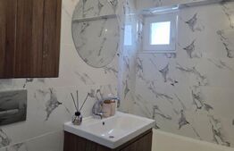 Apartament de vanzare, cu 4 camere, 75 mp, zona Rovine 