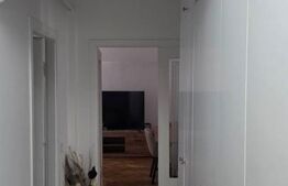 Apartament de vanzare, cu 4 camere, 75 mp, zona Rovine 