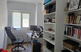 Apartament de vanzare, cu 4 camere, 75 mp, zona Rovine 