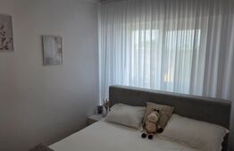 Apartament de vanzare, cu 4 camere, 75 mp, zona Rovine 