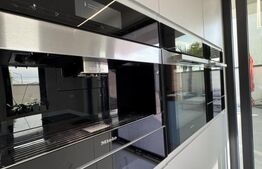 Casa cu piscina(0 costuri intretinere) P+E, 169 mp utili, 400 mp teren, Selgros