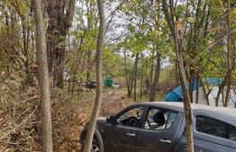 Teren intravilan, de vanzare, 2276 mp, zona lacul Geormane