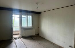 Apartament de vanzare, cu 3 camere, 65 mp, zona Craiovita Noua