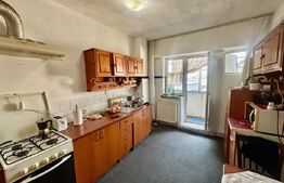 Apartament decomandat, 3 camere, 79mp, zona Piața Mare