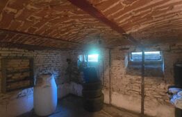 Proprietate semi-centrala, teren 447 mp, Constructie demolabila