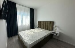 Studio Modern, bloc nou, zona Rovine