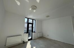 Casa 10 camere, pretabila spatiu comercial, zona Amaradia 