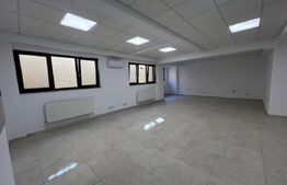 Spatiu comercial, 137 mp, constructie noua, Central