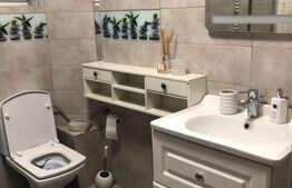 Casa moderna  P+E, 145 mp utili, 417 mp curte in zona Metro