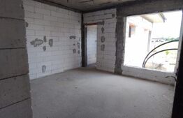 Casa la rosu, 400 mp teren, 105 mp utili, zona Hanul Doctorului