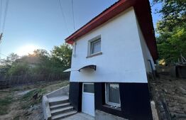 Casa renovata Varvoru de Sus, 30 mpu, 1000 mp curte.