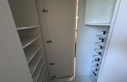 Apartament cu 4 camere, 120 mp utili, centrala si AC, zona ultracentral