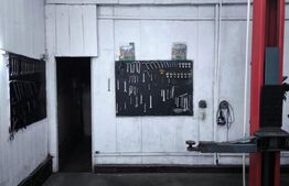 Service auto, spalatorie, service roti si magazin, cu echipamente, zona BILLA