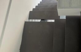 Casa P+1, zona Pelendava-Carcea 141