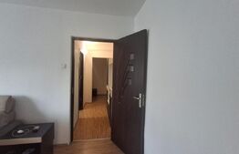 Apartament 3 camere semidecomandat, 60 mp, Brazda lui Novac