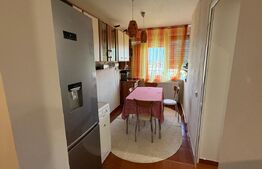 Apartament 4 camere decomandat cu scara interioara, Zona Sarari