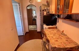 Apartament 4 camere decomandat cu scara interioara, Zona Sarari