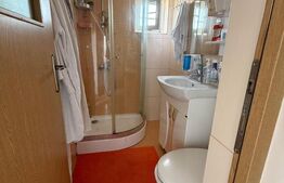 Apartament 4 camere decomandat cu scara interioara, Zona Sarari