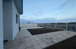 Casa parter, 97 mp utili, la cheie, pompa de caldura, 600 mp teren, Pielesti