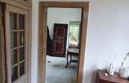 Casa renovabila cu 1000 mp de teren in zona centrala 