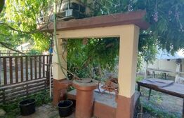 Casa Parter renovata, zona biserica Podari , 2300mp teren