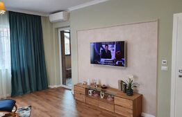 Apartament 3 camere bloc nou, loc de parcare subteran zona centrala 