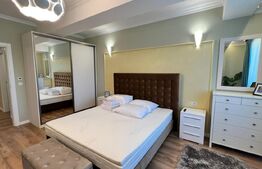 Apartament 3 camere bloc nou, loc de parcare subteran zona centrala 