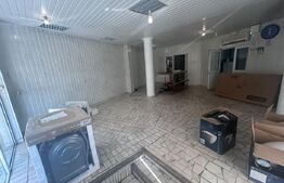 Spatiu comercial 50 mp, vitrina, stradal, zona centrala