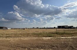 Parcele teren de 566 mp, front dublu de 30 m, utilități, zona Selgros