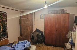 Casa la demisol, 45 mp utili, teren 372 mp in zona Botanica