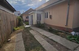 Casa 126 mp utili, teren 800 mp, Malu Mare