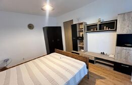 Garsoniera de inchiriat, 40 mp cu balcon, zona Rovine