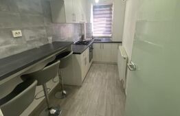 Apartament 2 camere la et 1/4 langa Biserica Mare