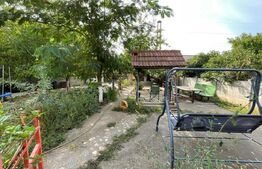 Casa D+P+1, 324 metri utili, 958 mp, Bariera, zona Girlesti