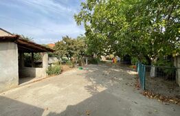 Casa D+P+1, 324 metri utili, 958 mp, Bariera, zona Girlesti