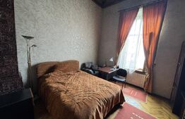 Apartament 3 camere, parter în casă istorică – ultracentral, Carol I