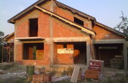 CASA P+M ,TEREN 924 MP , UTILI 260 MP, PODARI , COMISION ZERO PENTRU CUMPARATOR 