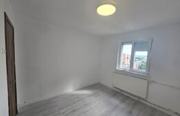Apartament 3 camere, decomandat, 52 mp – Craiovița Nouă, zona Niela