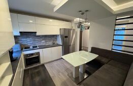 Apartament de 3 camere, decomandat, modern, Cartierul 1 Mai 