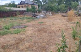 Teren 400 mp, deschidere 18ml, zona stadionului Extensiv