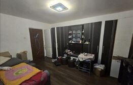 Apartament de vanzare, cu 2 camere, semidecomandat, zona Simplon