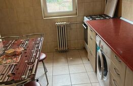 Apartament 3 camere, decomandat de 70 mp Calea Bucuresti Institut