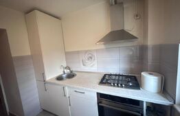 Apartament cu 3 camere, 2 bai , zona Nanterre