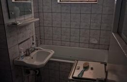 Apartament 4 camere, decomandat, 60mp, Craiovita Noua, etaj 1/4