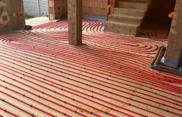 Casa cu 3 dormitoare, 2 bai, toate utilitatile, zona Selgros