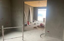 Casa cu 3 dormitoare, 2 bai, toate utilitatile, zona Selgros