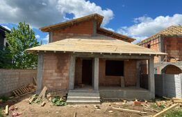 Casa cu 3 dormitoare, 2 bai, toate utilitatile, zona Selgros