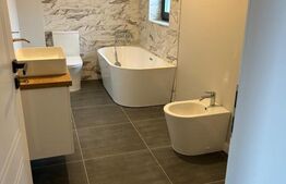 Casa cu 3 dormitoare, 2 bai, toate utilitatile, zona Selgros