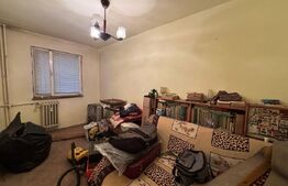 Apartament semidecomandat, 3 camere, zona Niela-Craiovița Nouă