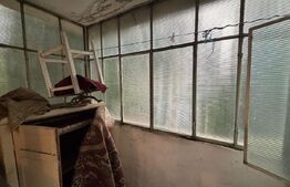 Apartament semidecomandat, 3 camere, zona Niela-Craiovița Nouă